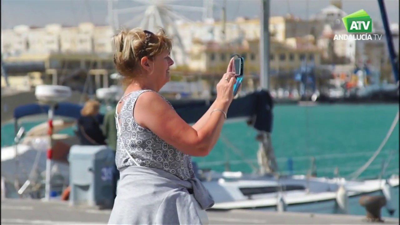 turismo masivo andalucia