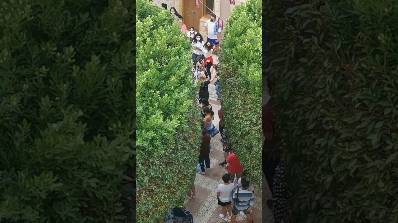 cómo visten los locales en las fiestas de Almería según la tradición oral
